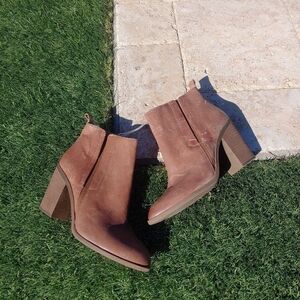 Lucky Brand Tan Leather Ankle Boots Booties